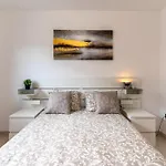 The Korner, Adeje Renovated Flat Apartman *