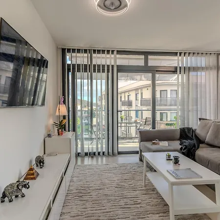 The Korner, Adeje Renovated Flat Apartment Costa Adeje (Tenerife)