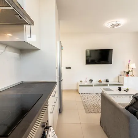 Lejlighed The Korner, Adeje Renovated Flat *