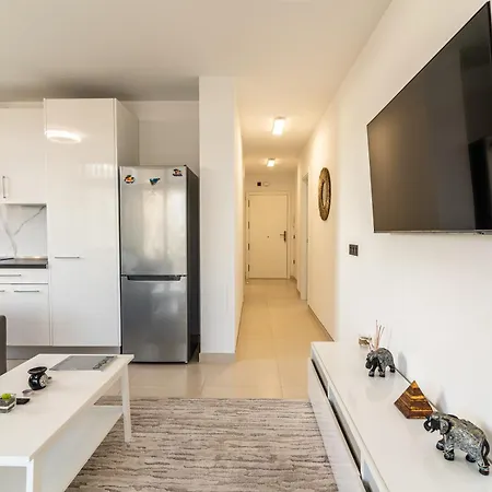 Apartament The Korner, Adeje Renovated Flat *