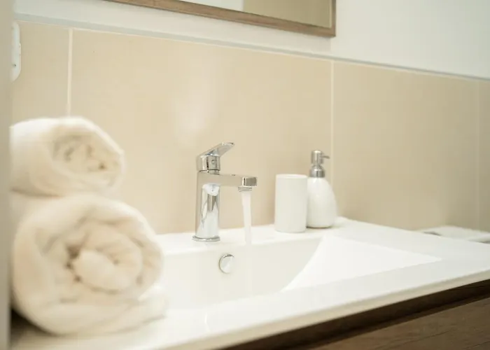 The Korner, Adeje Renovated Flat أذيخي